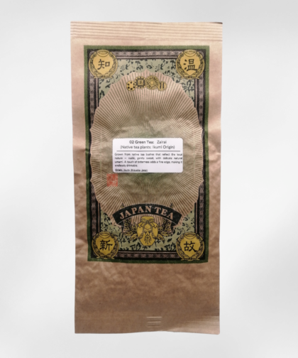 Zairai Ikumi green tea leaves close-up